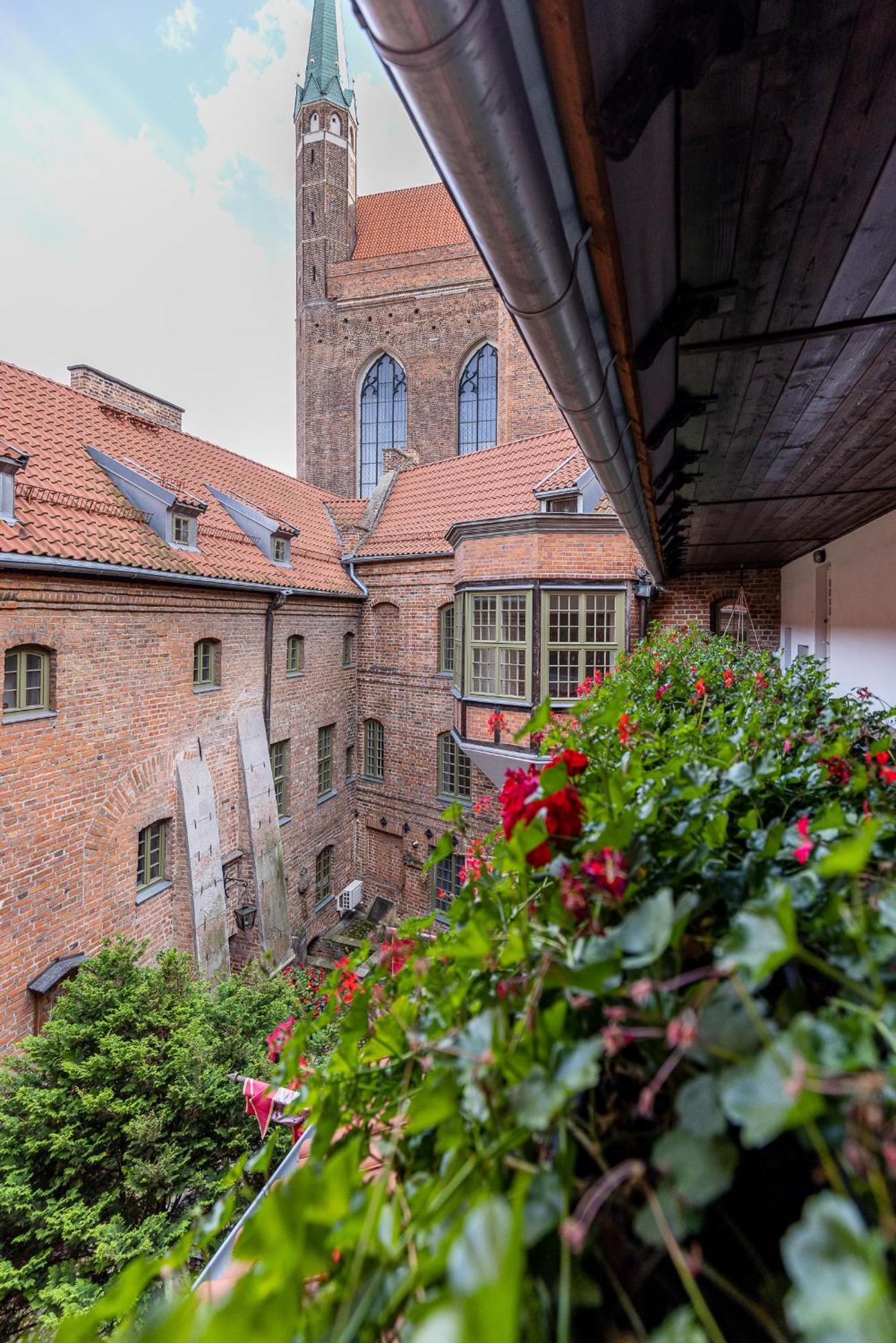 Korona Starego Gdanska Apartamento Exterior foto